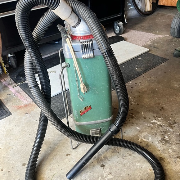 Airway Sanitizor Other Airway Sanitizor Vintage Mcm Vacuum Cleaner Model 77 15 Volts 5 Amps